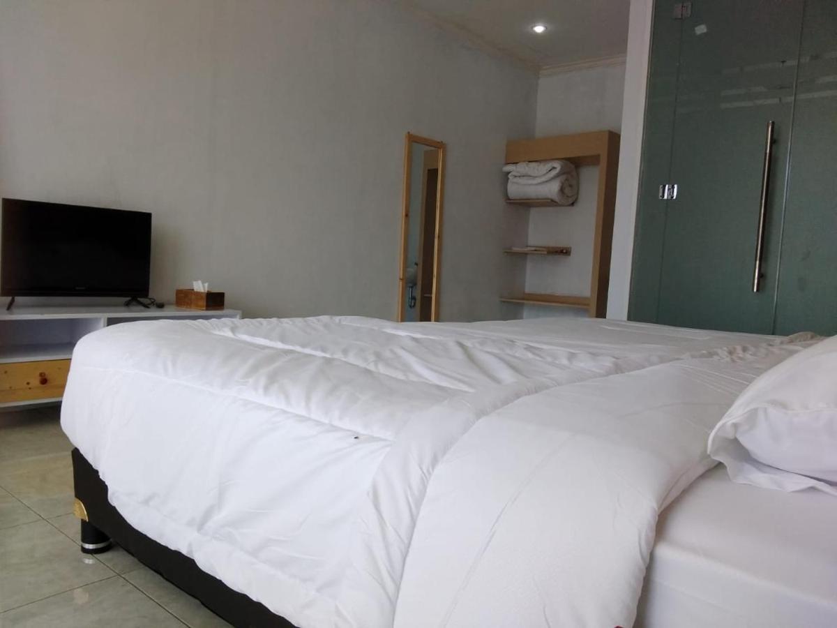 Rinjani Green Park Syariah Hotel Sembalunlawang Exterior photo